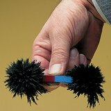 نشارة حديد على أقطاب قضيب مغناطيسي