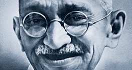 موهانداس كرمشاند غاندي (1869–1948)