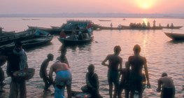 نهر الغانج المقدس من الهندوس