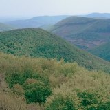 جبال متوسطة