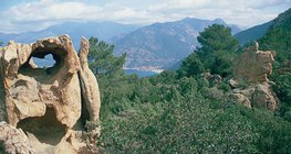 المناظر الطبيعية الجميلة من كورسيكا