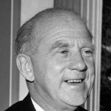 فيرنر هايزنبرغ (1901-1976)