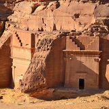 قصر الخورنق في الحيسرة