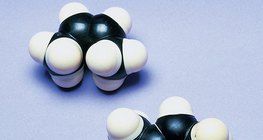 نموذج ملء الفراغ لجزئ سيس و ترانس 2- بوتن