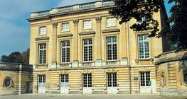 بيتي تريانون في فرساي (فرنسا)