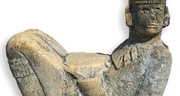 تمثال من حضارة المايا (تشيتشن إيتزا)