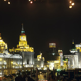 مشهد لشوارع شانغهاي ليلاً