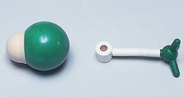 نموذج الكرة و العصا لجزئ كلوريد الهيدروجين