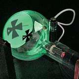 تسافر أشعة الكاثود في خط مستقيم