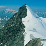 المنحدرات الجنوبية تكون أكثر دفئاً لأنها أكثر تعرضاً لأشعة الشمس