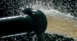 مياه مجاري غير منظفة