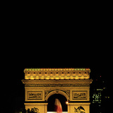 قوس النصر في باريس