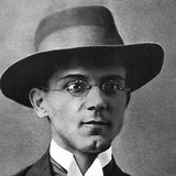 أرباد توت، شاعر مجري