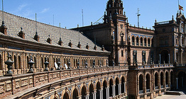 اشبيلية، وبلازا دي إسبانيا