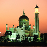 Mecset a naplementében