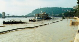 ذروة الدانوب في بودابست، المجر