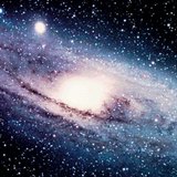 أندروميدا هي أقرب مجرة كبيرة إلينا