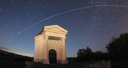 مسار محطة الفضاء الدولية في السماء