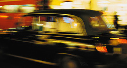 حافلة و تكسي من لندن