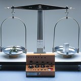 ميزان متساو الذراع