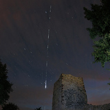 مسار مكوك الفضاء ديسكفري و محطة الفضاء الدولية في السماء