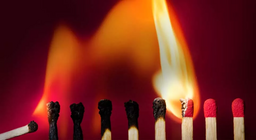 دعونا نلعب بالنار