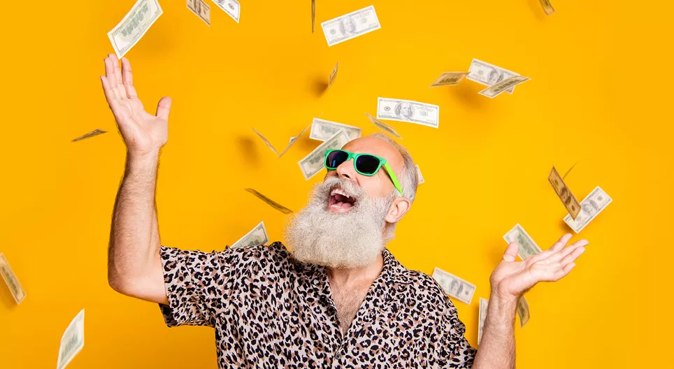 مال، مال، مال.