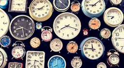 الوقت يمضي بسرعة